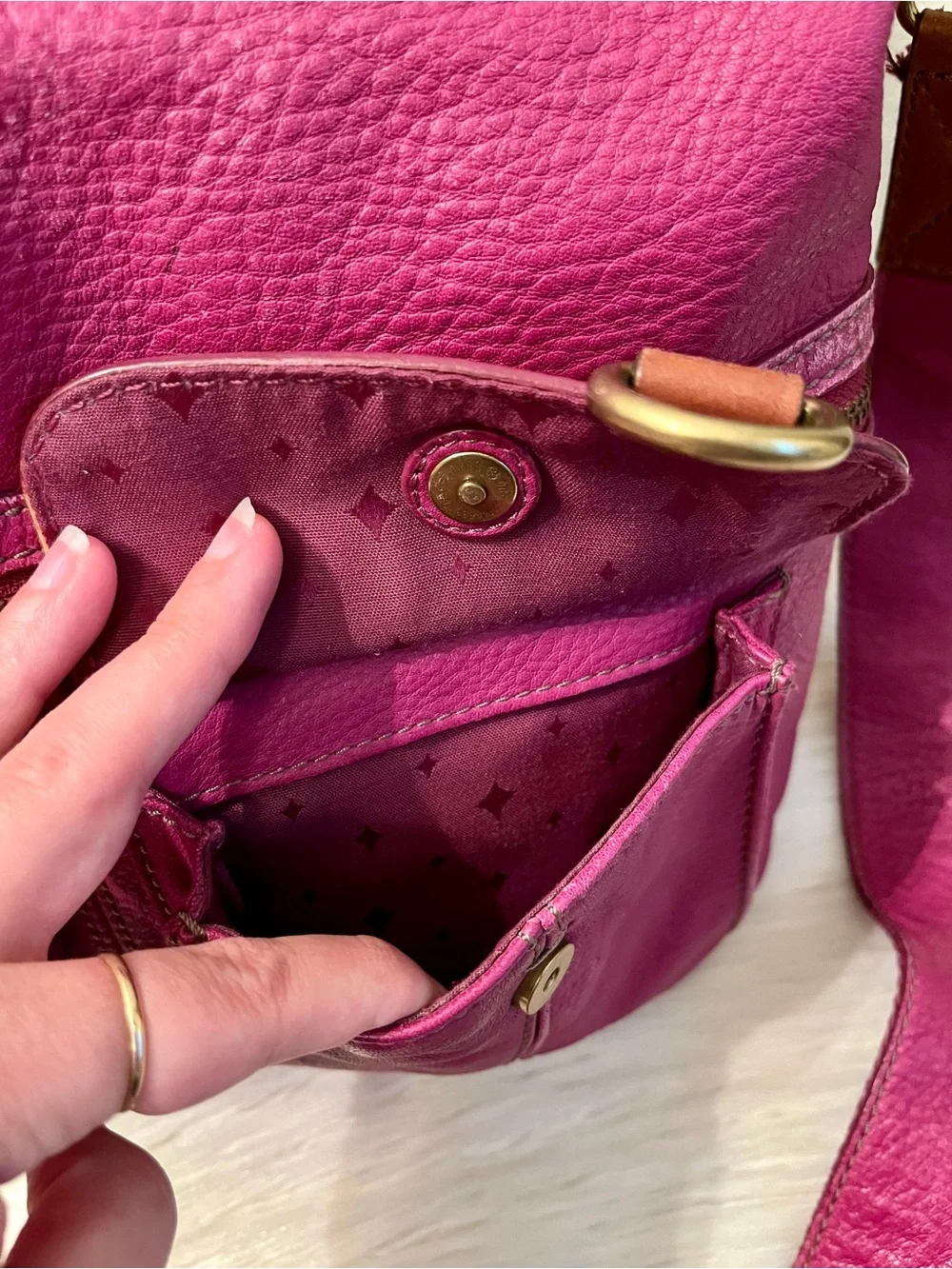 Vintage Fossil Magenta Leather Satchel Bag